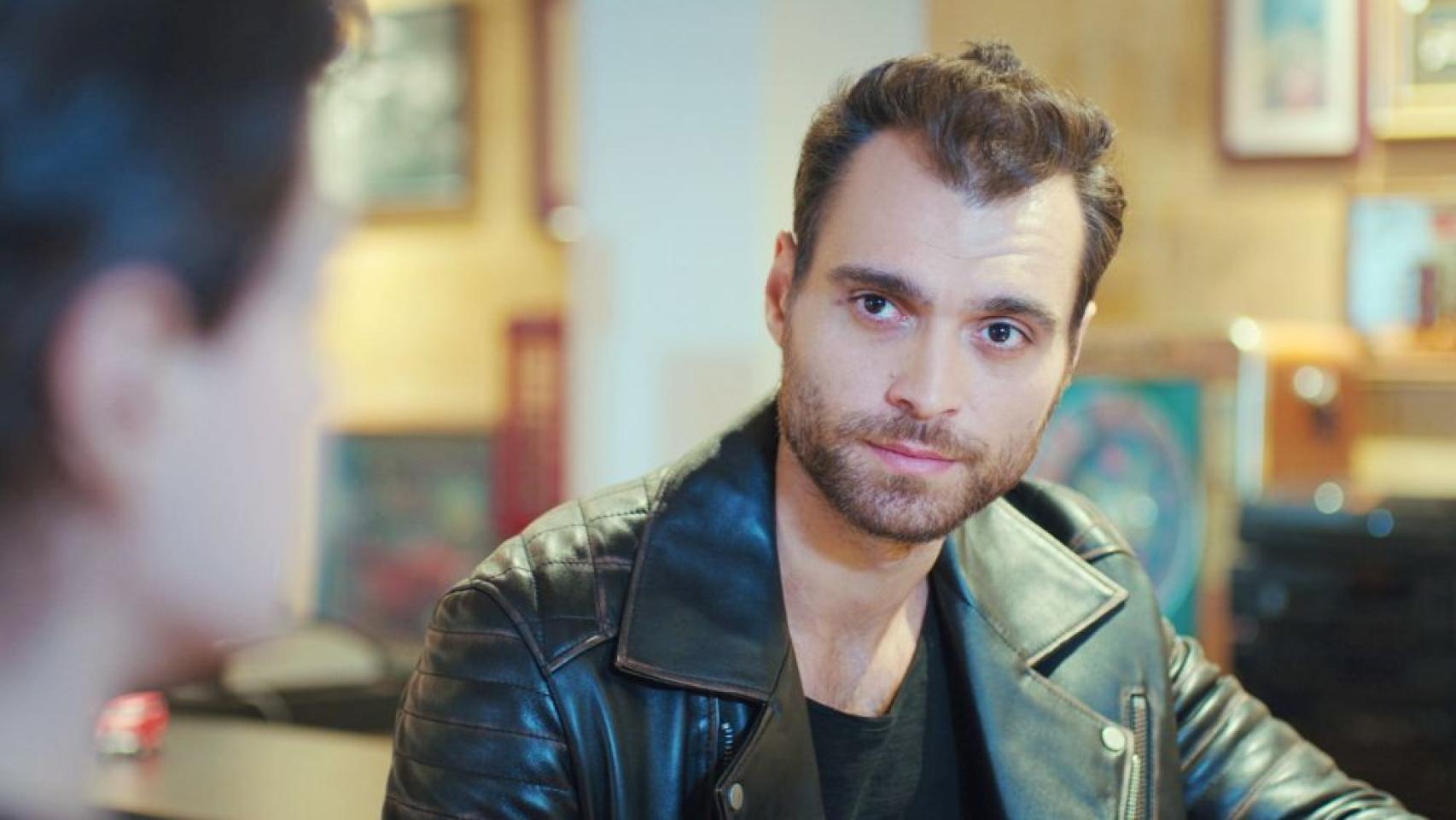 Hakan Kurtas interpreta a Cem en la tercera temporada de 'Mujer'.