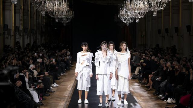 Imagen de uno de los últimos desfiles con presencia de público en París.