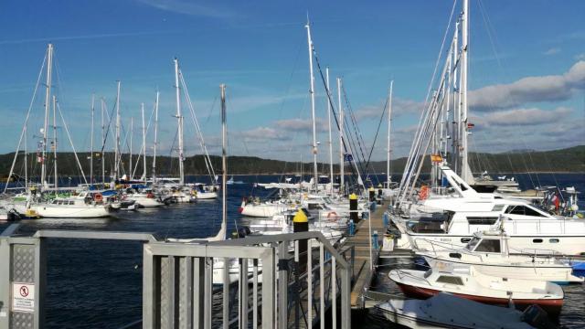 club nautico camariñas