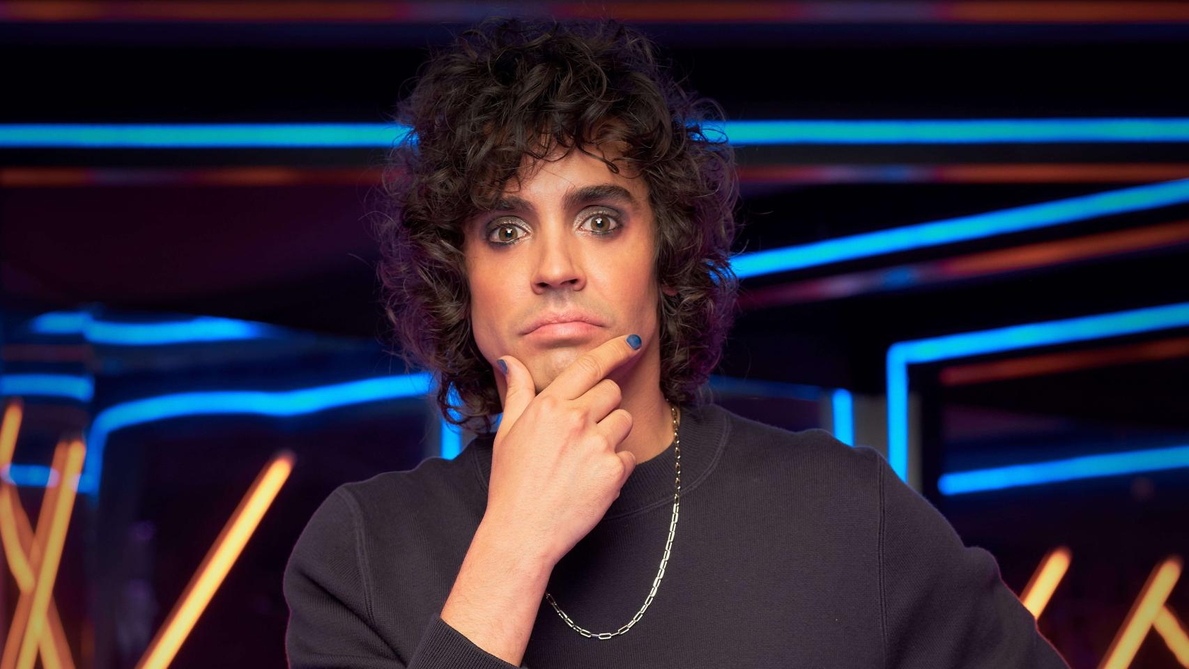 Javier Ambrossi es uno de los investigadores de la segunda edición de 'Mask Singer'.