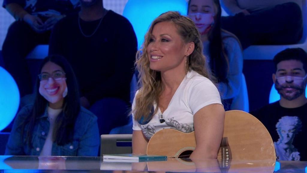 Verónica Romero canta ‘Mi música es tu voz’ en ‘Pasapalabra’ como homenaje a Álex Casademunt