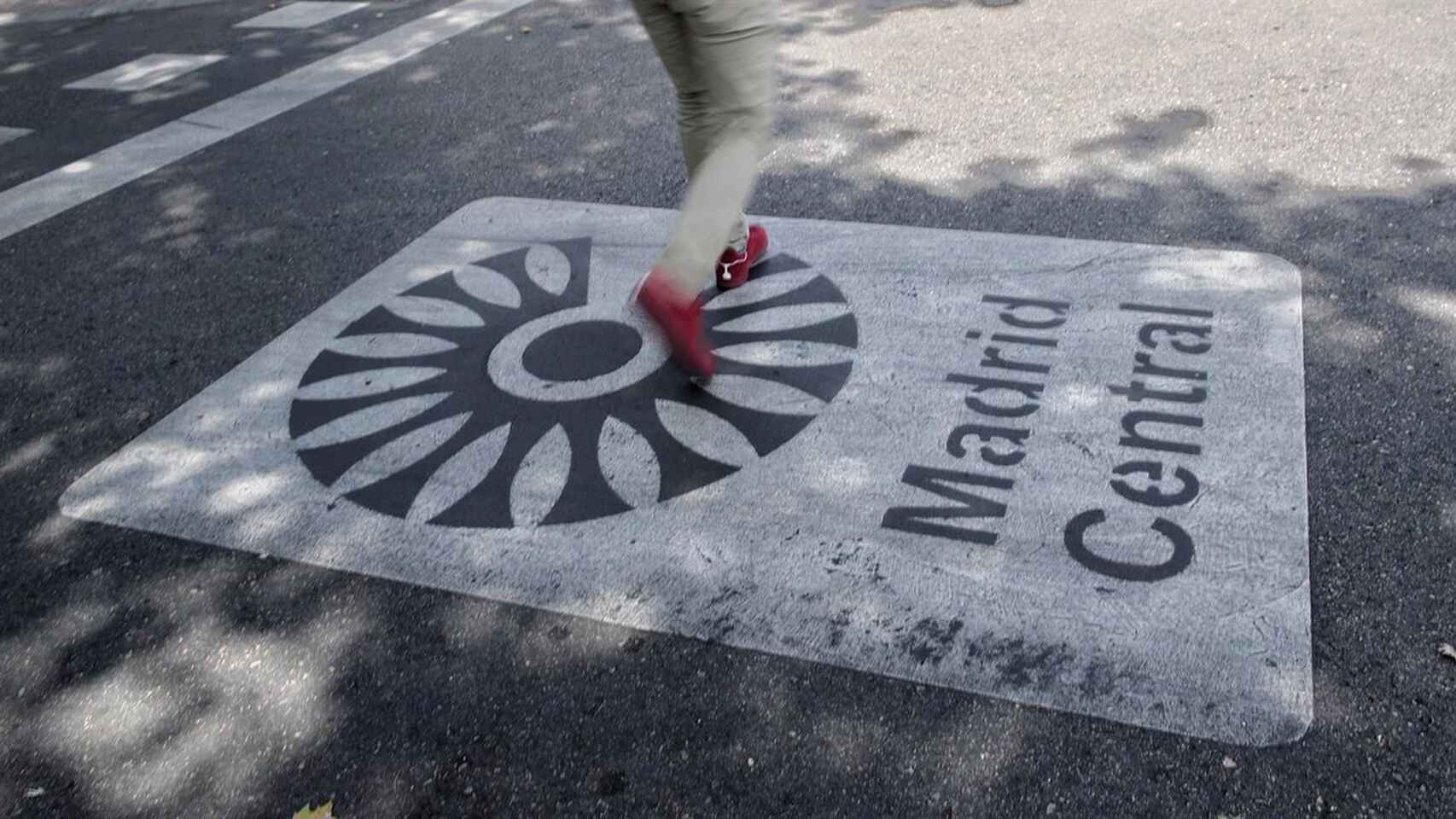 Señal de Madrid Central en el centro de la capital. EP