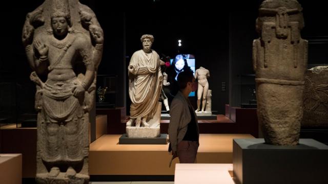 Piezas expuestas en la muestra 'La imagen humana. Arte, identidades y simbolismo'.