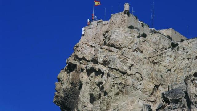 'La Cara del Moro' o como el príncipe Ben-Abed acabó eternamente castigado en el monte Benacantil