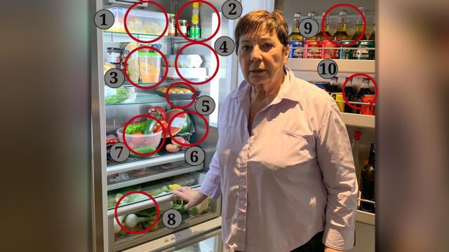 Celia Villalobos abre su nevera a EL ESPAÑOL.