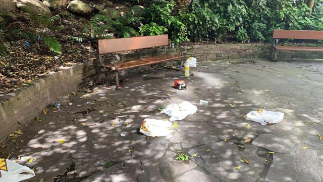 Botellón en San Pablo, A Coruña.