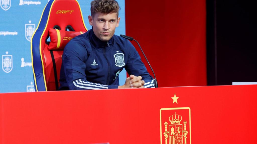 Marcos Llorente, durante un acto con la selección de España