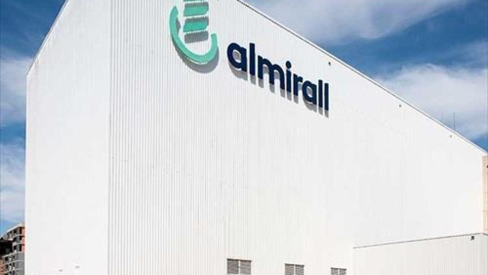 Instalaciones de Almirall.