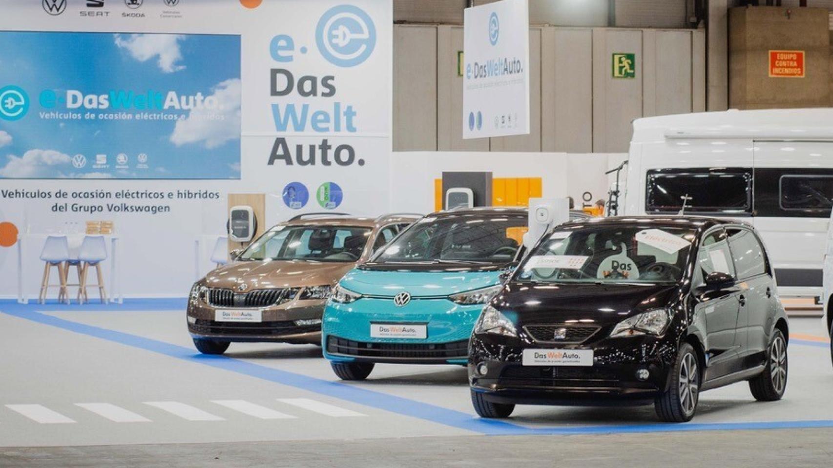 El 'stand' de Das WeltAuto en la feria del Vehículo de Ocasión de Madrid que se celebra estos días.