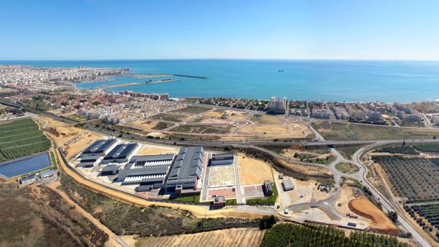Imagen aérea de la desaladora de Torrevieja, en el sur de Alicante.