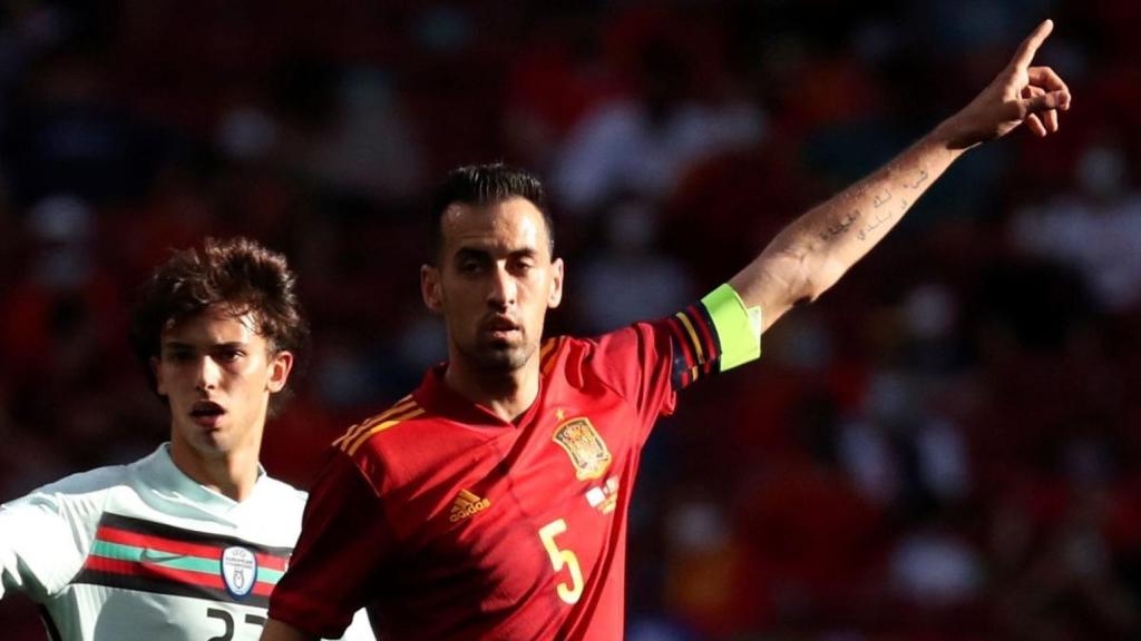 El positivo de Busquets por covid19 obliga a TVE a relegar el España-Lituania a Teledeporte