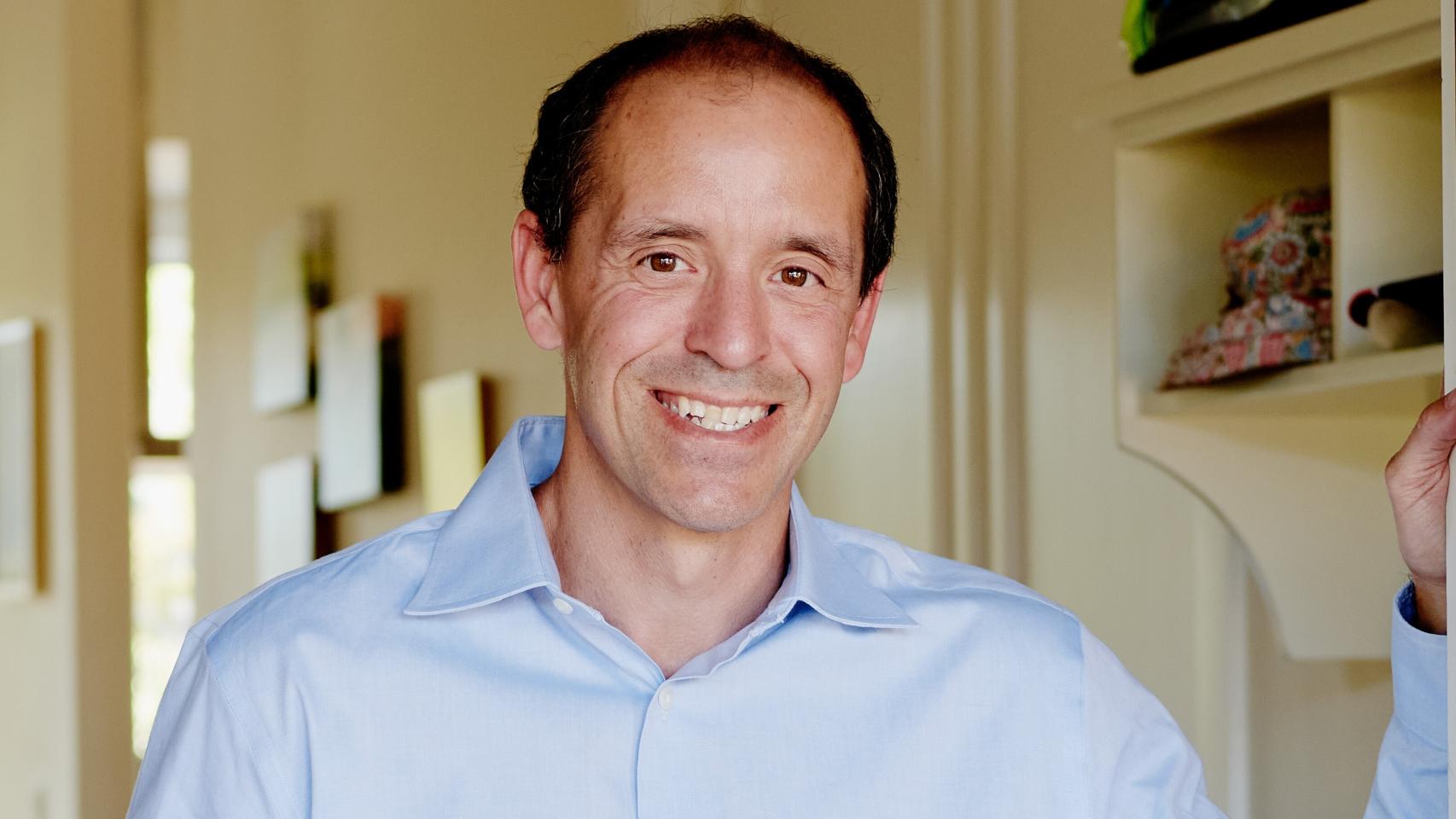 Chris Lehane, Vicepresidente de Políticas Públicas Globales y Comunicación de Airbnb.