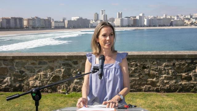 La edil de Deportes, Mónica Martínez.