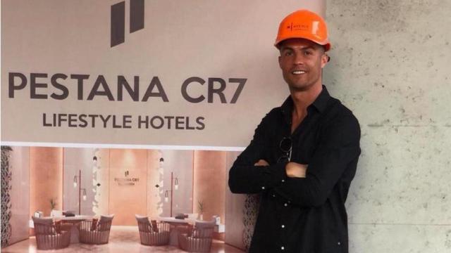 El jugador Cristiano Ronaldo, en uno de sus hoteles Pestana CR7.