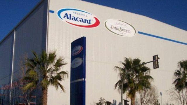 Cruce de demandas entre Helados Alacant, el hermano del trabajador fallecido en 2017 y un sindicalista