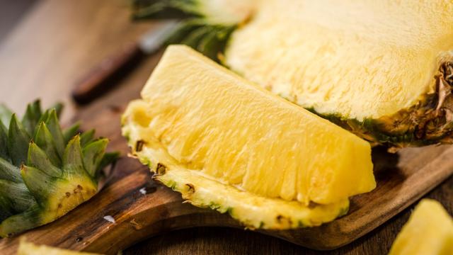 Piña: todos los beneficios y propiedades de la fruta diurética que más ayuda a adelgazar