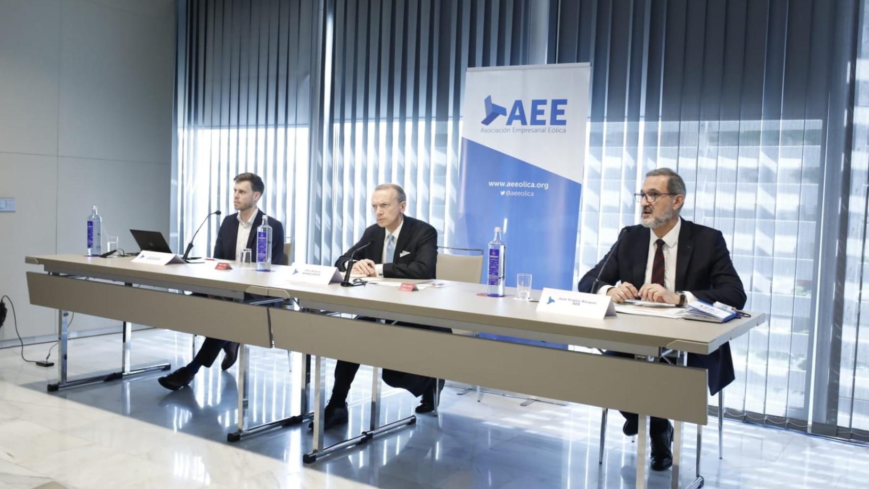 La eólica europea pide reutilizar o reciclar el 100% de las palas eólicas en vertederos