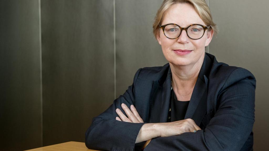 Joanna Munro, HSBC Alternatives.