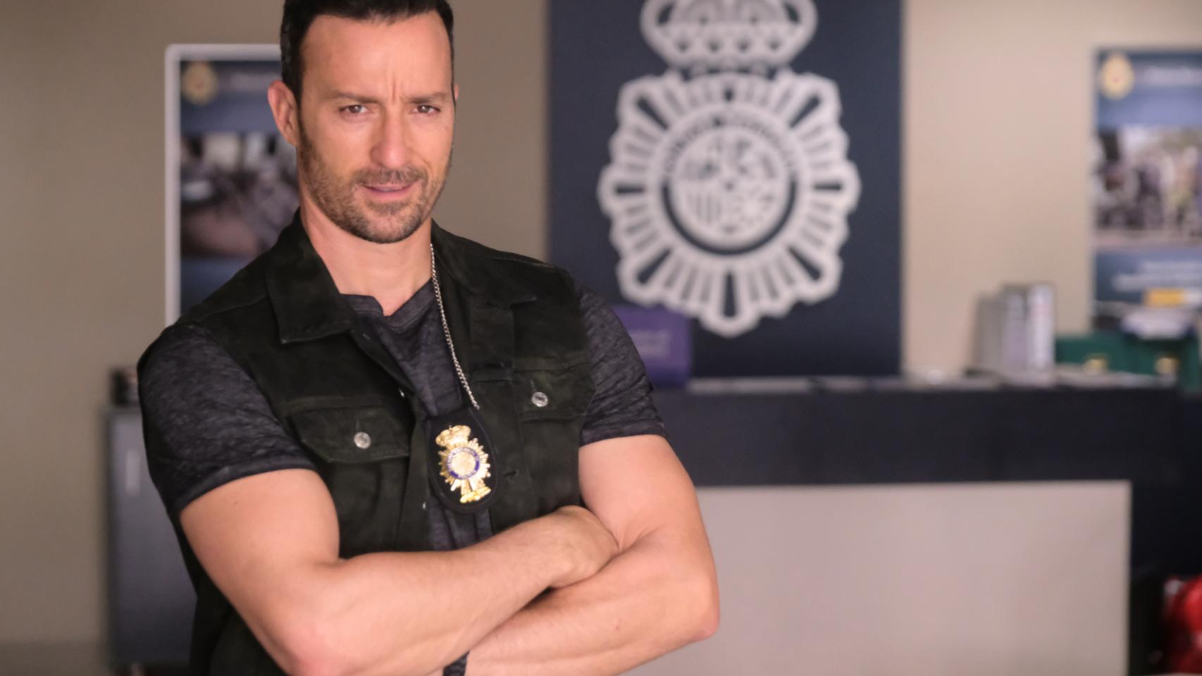 Pablo Puyol es uno de los nuevos fichajes de la sexta temporada de 'Servir y proteger'.