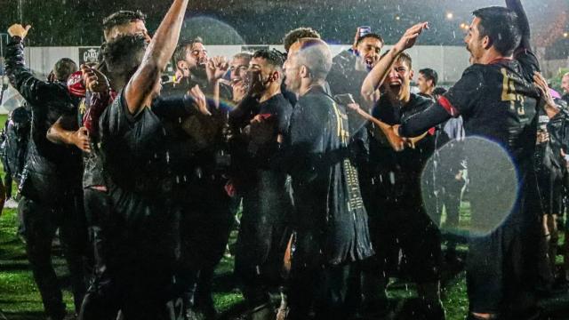 Celebración del ascenso a la 2º RFEF del Intercity, en el estadio Antonio Solana de Villafranqueza.