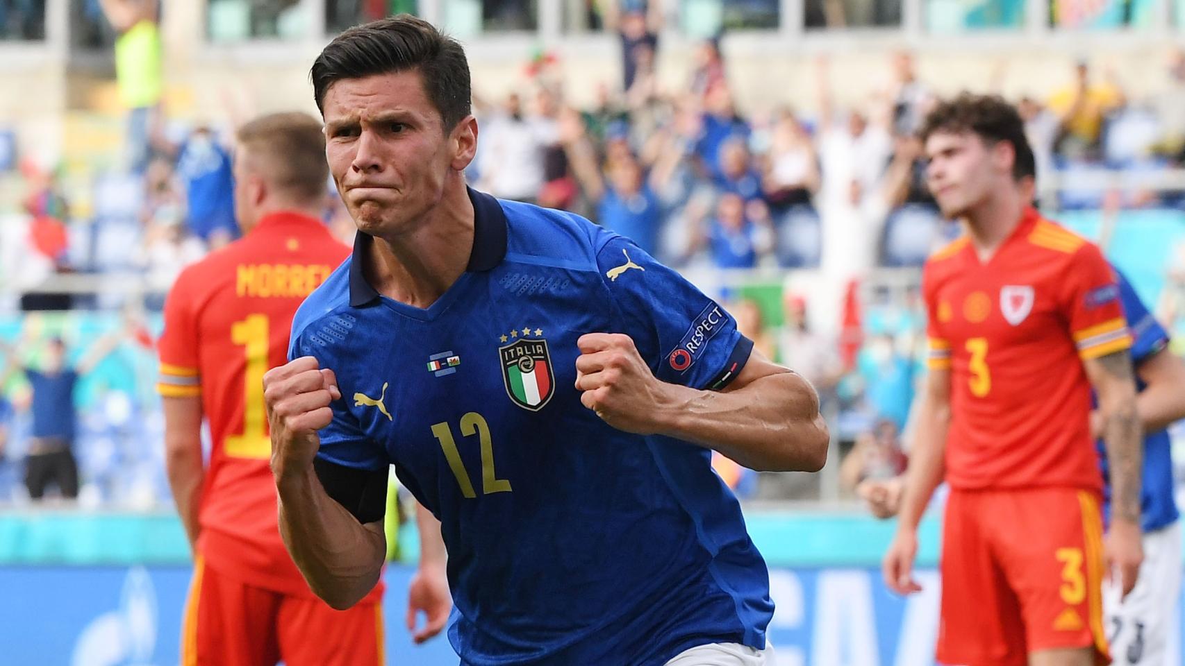 Pessina celebra su gol ante Gales en la EURO 2020