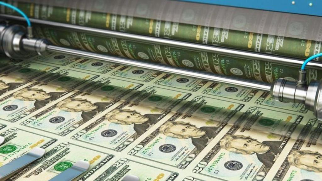 Impresión de dólares.