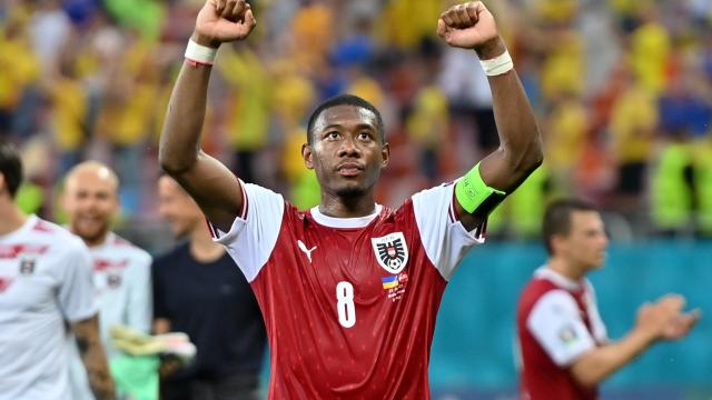 David Alaba celebra el pase de la selección de Austria a los octavos de la Eurocopa 2020
