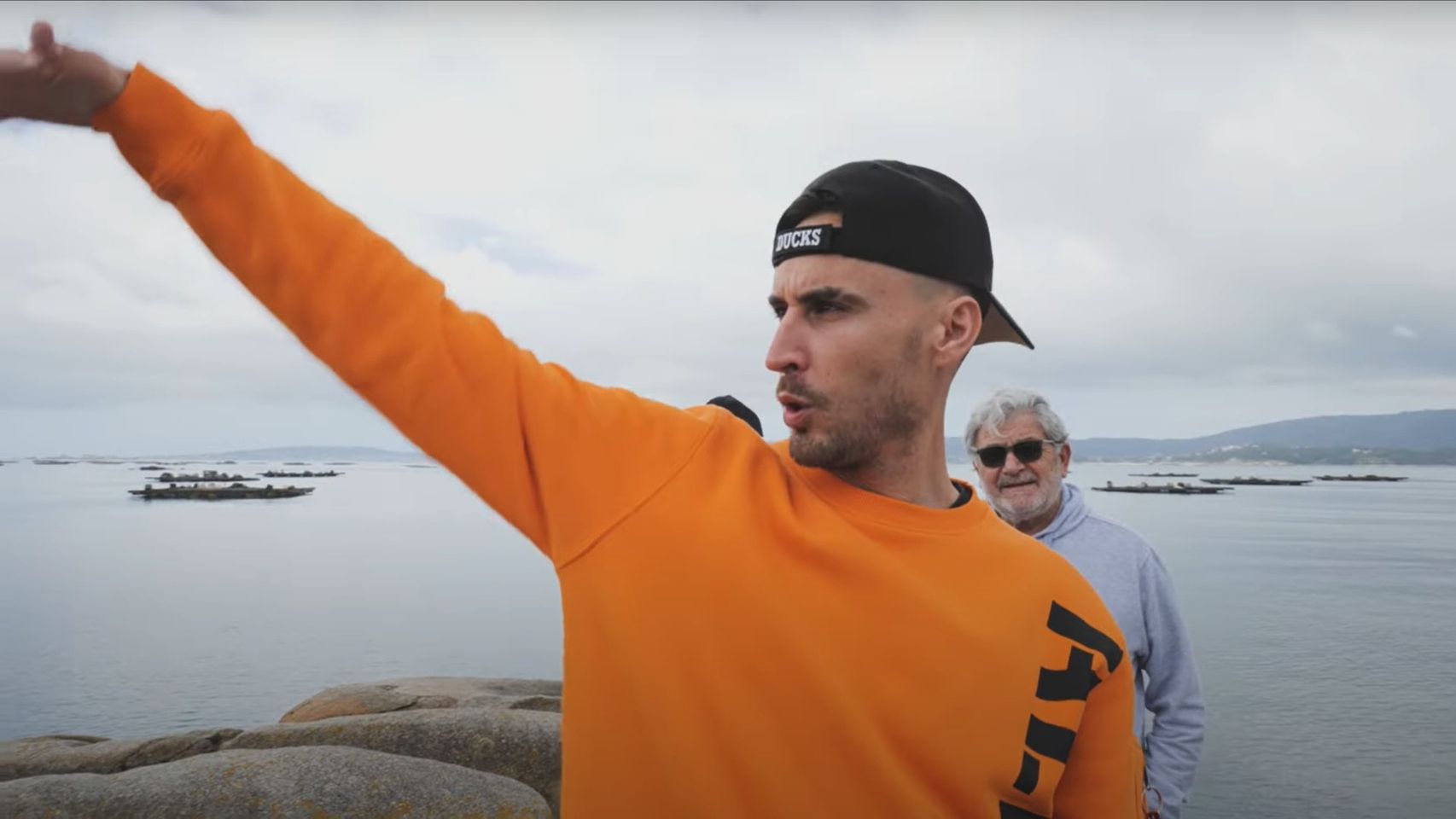 Captura de pantalla del videoclip