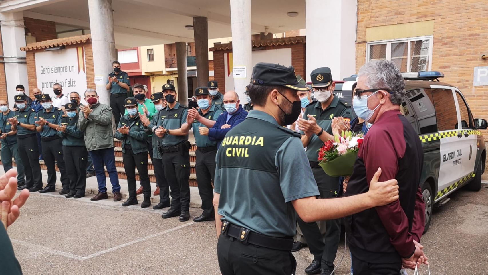 La emocionante vuelta a casa del cabo Pardal tras luchar 142 días a vida o muerte contra el COVID 2