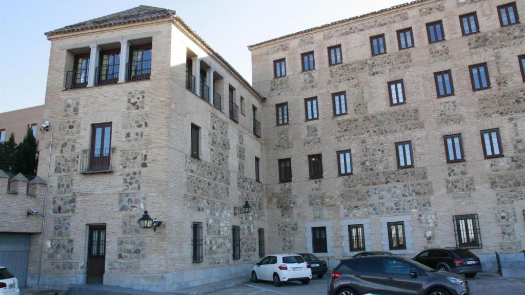 Convento de San Gil, actual sede de las Cortes de Castilla-La Mancha.