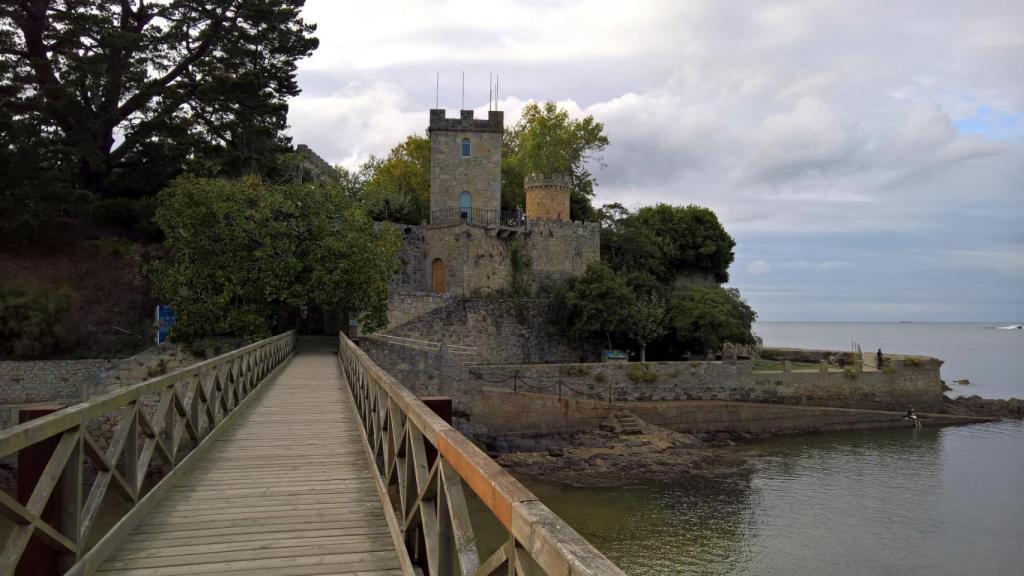 El Castillo de Santa Cruz, en Oleiros (A Coruña).