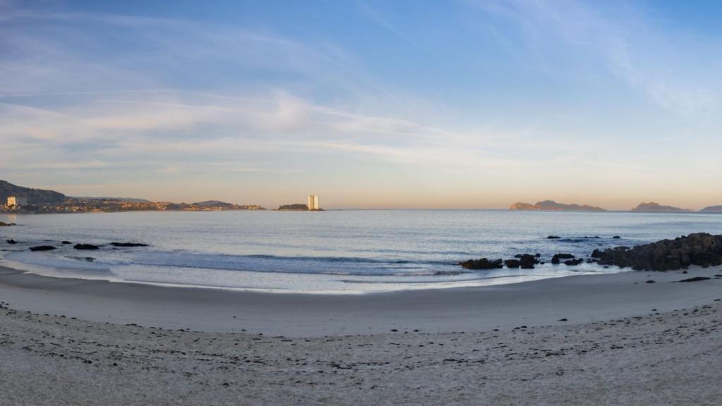 La playa de Samil.