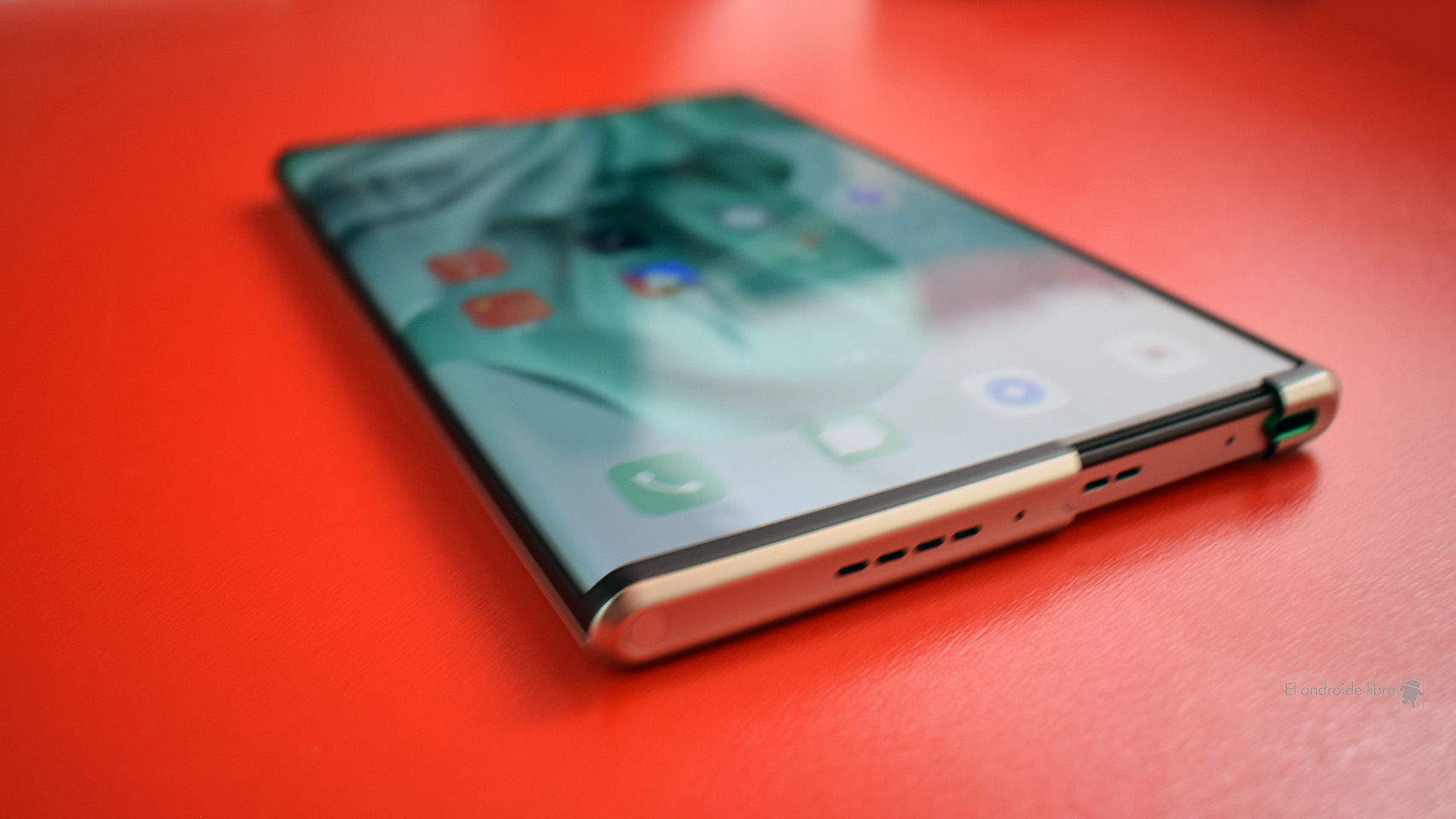 OPPO X 2021