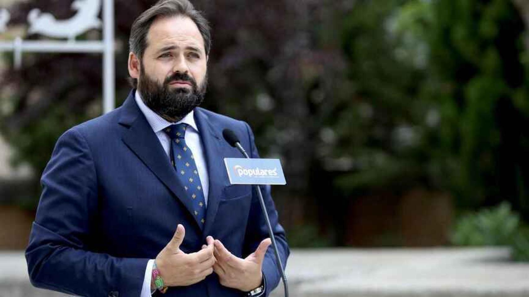Paco Núñez.