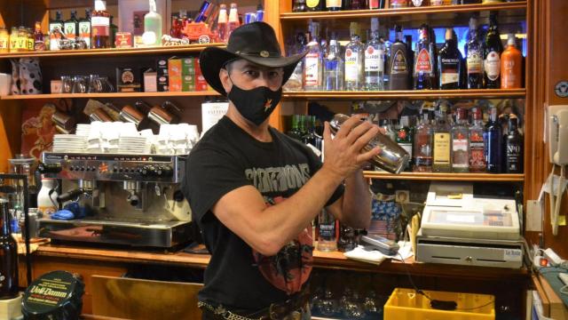 Juan Manuel Rey Rivas, propietario del Rock Café Santiago.