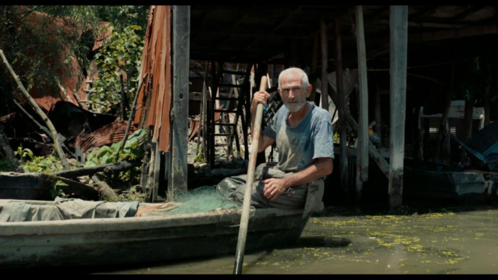 Fotograma de 'Un blues para Teherán', la película de Javier Tolentino.