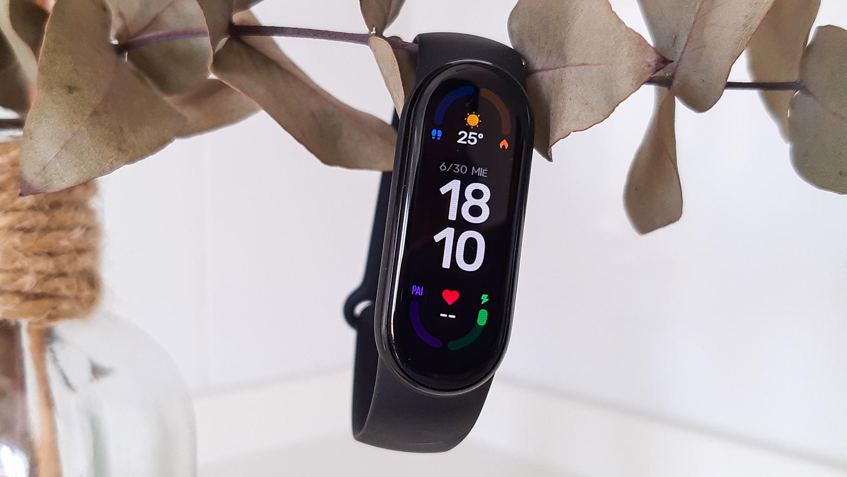 Las pulseras inteligentes por las que puedes apostar para regalar