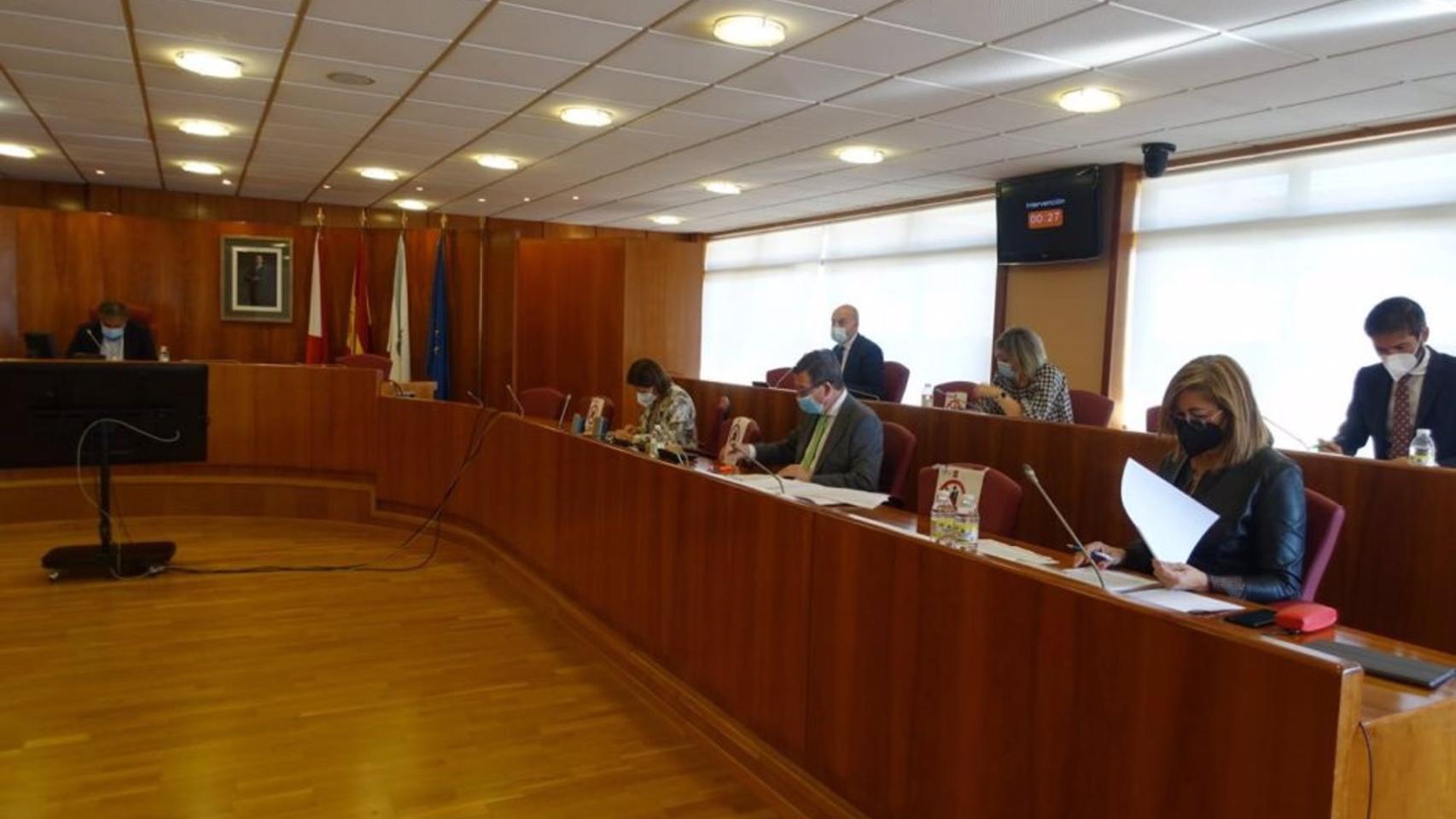 Los concejales durante la sesión plenaria de este miércoles.