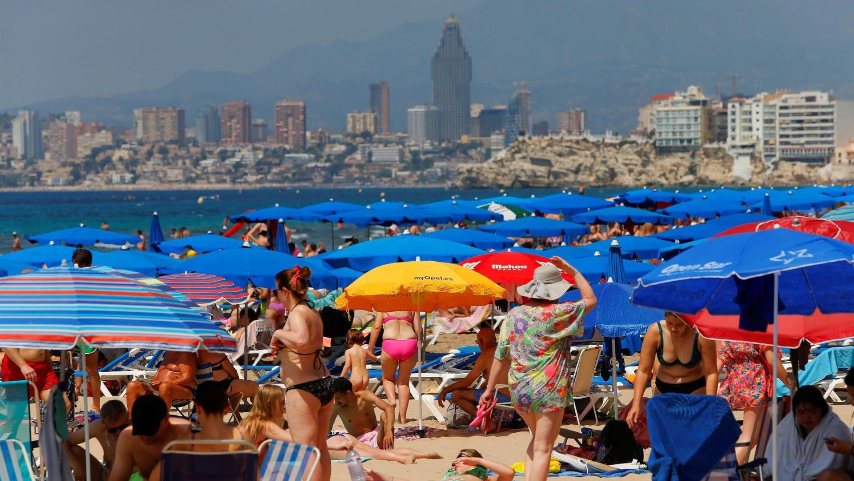 Playa de Benidorm, a finales de junio.