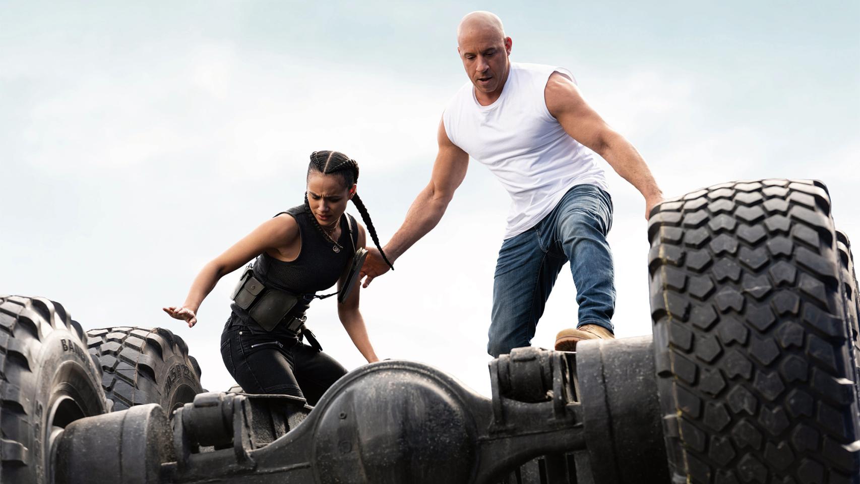 Nathalie Emmanuel y Vin Diesel en un momento del filme