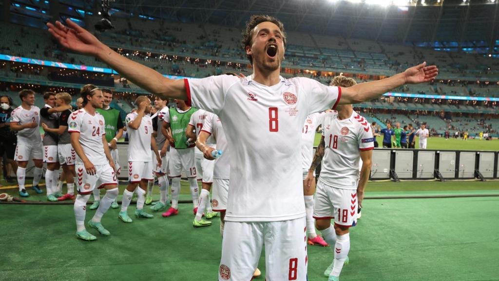 Delaney celebra el pase a semifinales de la Eurocopa de Dinamarca