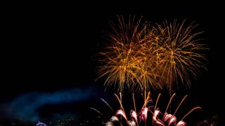 La pirotecnia tampoco alumbrará el barrio de Bouzas en 2021. Foto: Shutterstock