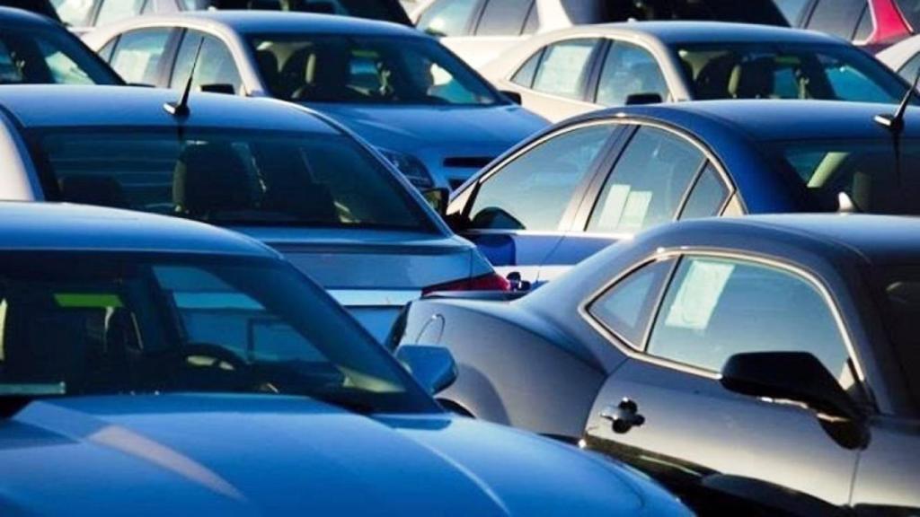 Imagen de coches en 'stock'.