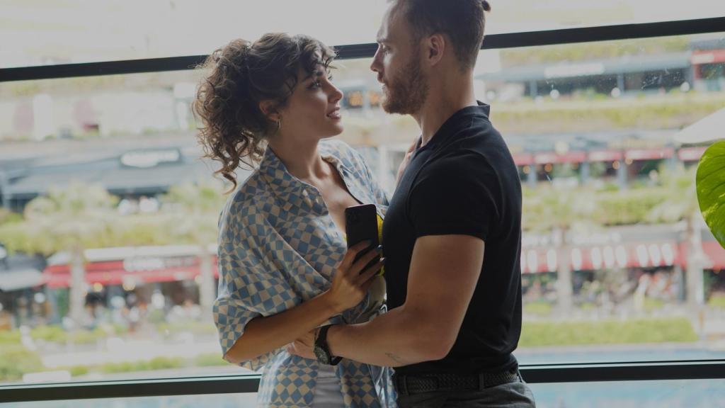 Avance en fotos del capítulo (bölum) 44 de 'Sen Cal Kapimi' ('Love is in the air')