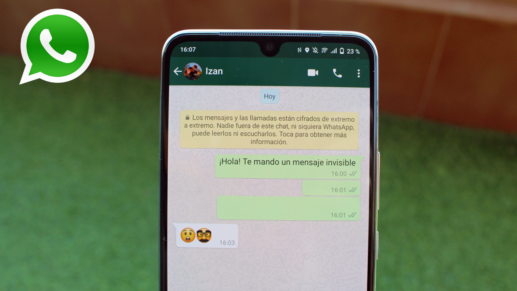 Truco de WhatsApp para enviar mensajes invisibles.
