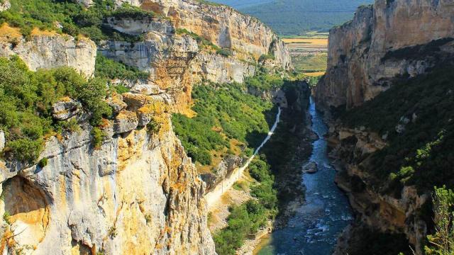 Las rutas de montaña que no querrás perderte este verano