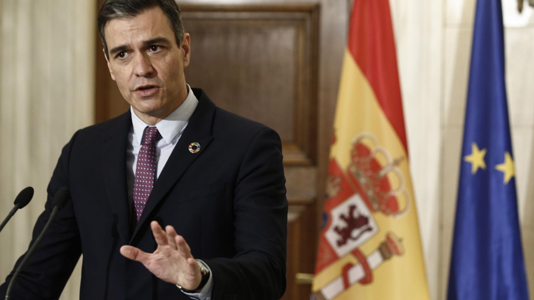 Pedro Sánchez, durante una comparecencia de prensa en Atenas.