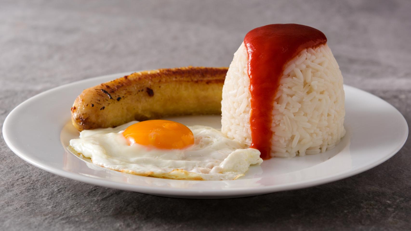 Arroz a la cubana.