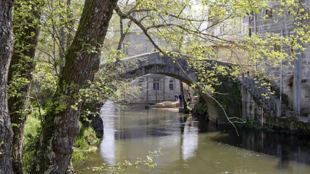 Puente Baños de Molgas (Foto: turismo.gal)