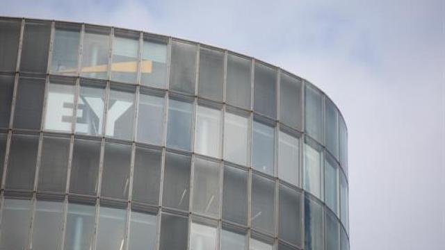 EY se alía con Sagardoy para lanzar un Instituto enfocado al mercado laboral